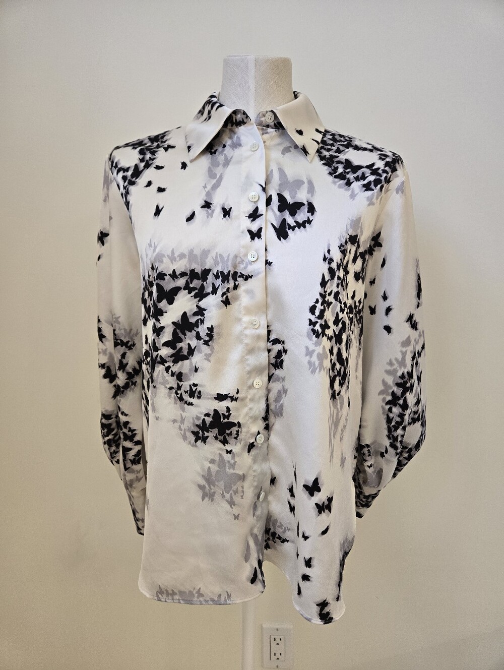 All Saints Leyla Orsino Butterfly Print Satin Button Up Blouse US 0 UK 4